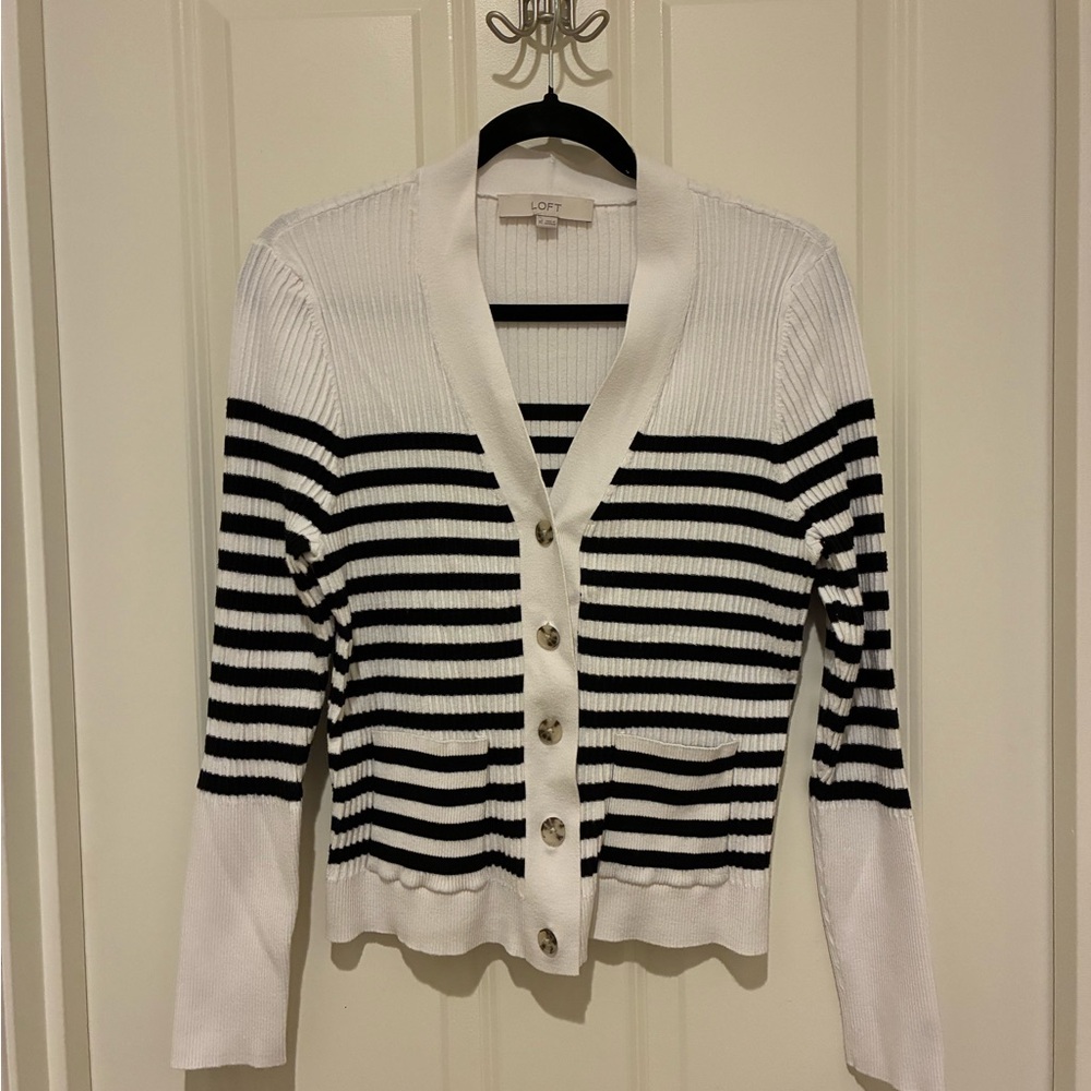LOFT Women's Striped Cardigan in Black and White